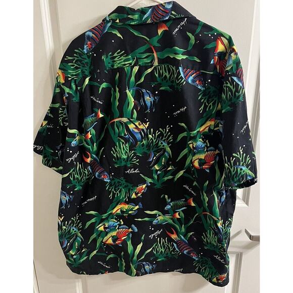 Made in Hawaii Size XXL Ocean Fish Print USA Hawaiian Button T-Shirt Colorful‎ - Picture 3 of 6